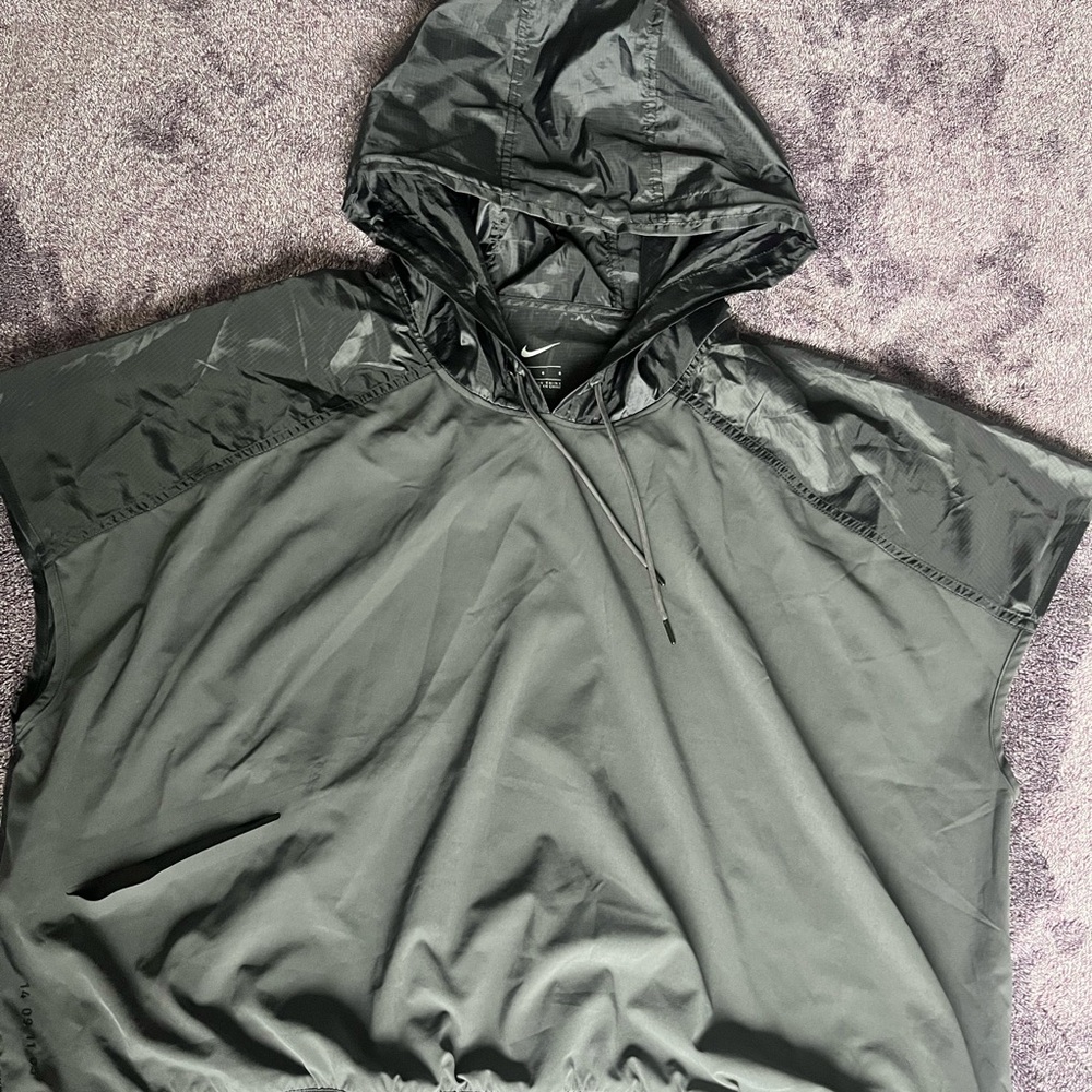 Nick tech pack hoodie L women’s 🧘‍♀️ 🚶‍♀️ 🏃‍♀️